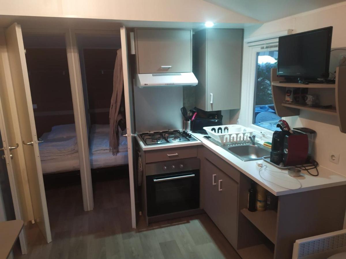 Camping 4**** Proche Mer Сен-Жан-де-Мон Екстериор снимка